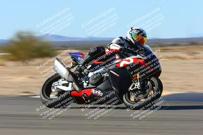 media/Jan-09-2022-SoCal Trackdays (Sun) [[2b1fec8404]]/Turn 8 (1045am)/